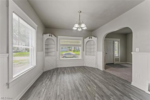492 4th St, Struthers, OH 44471 photo 6