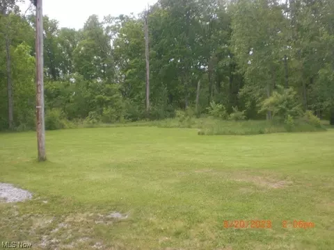 Antrim Street, Elyria, OH 44035