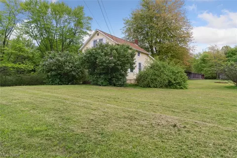4210 State Rd, Ashtabula, OH 44004 photo 2