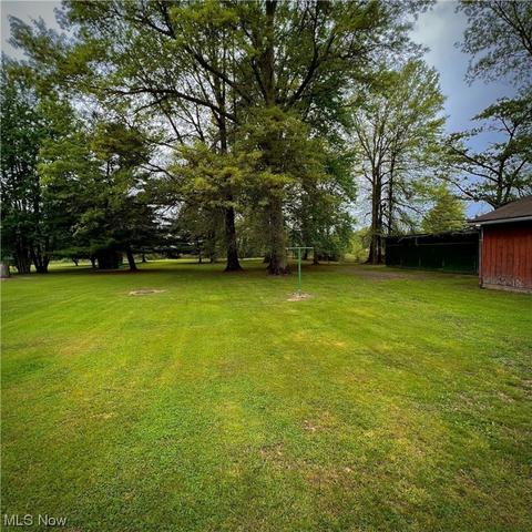 8911 Nichols Rd, Windham, OH 44288 photo 9