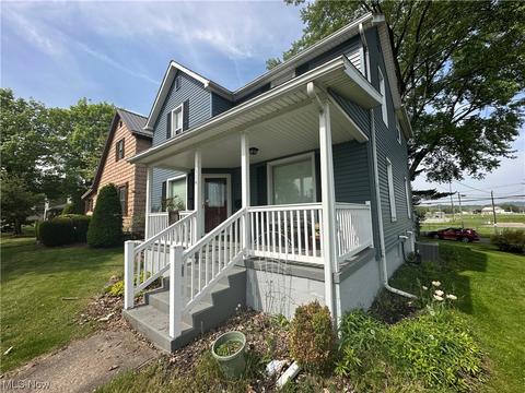 114 Union Ave, Dover, OH 44622 photo 2