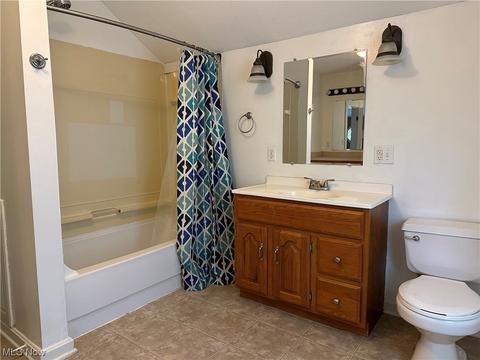 114 Union Ave, Dover, OH 44622 photo 11