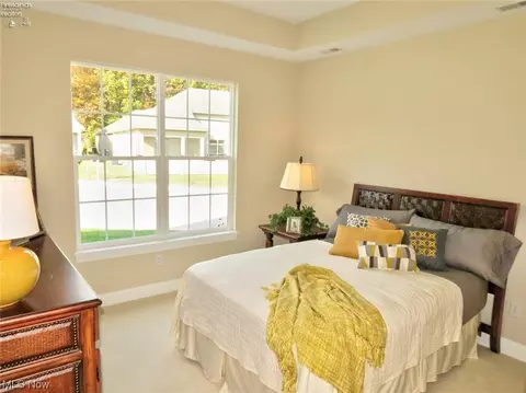 6016 Coventry Cir, Huron, OH 44839 photo 8