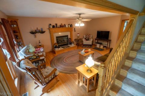 8185 Rustic Dr, Chardon, OH 44024 photo 12