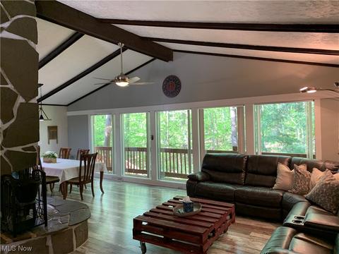 4296 N Forest Ridge Dr, Ashtabula, OH 44004 photo 9