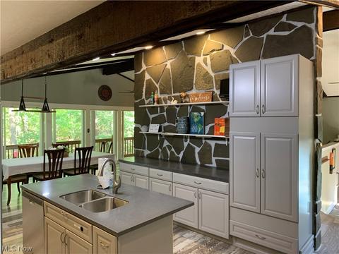 4296 N Forest Ridge Dr, Ashtabula, OH 44004 photo 11