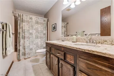 351 Eric Ln, Wadsworth, OH 44281 photo 26