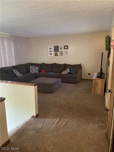 1908 Thackeray Ave NW, Massillon, OH 44646 photo 3