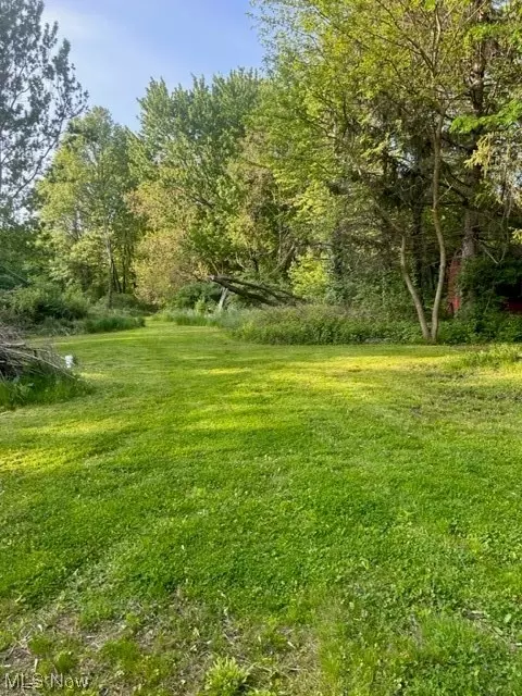 35782 Center Ridge Rd, North Ridgeville, OH 44039
