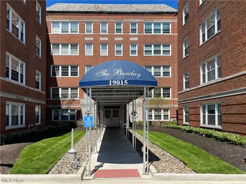19015 Van Aken Blvd #105, Shaker Heights, OH 44122