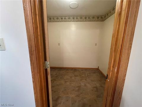 5863 Ogden Ave, Ashtabula, OH 44004 photo 6