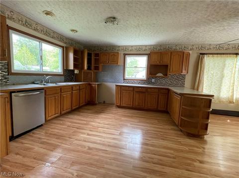 5863 Ogden Ave, Ashtabula, OH 44004 photo 7