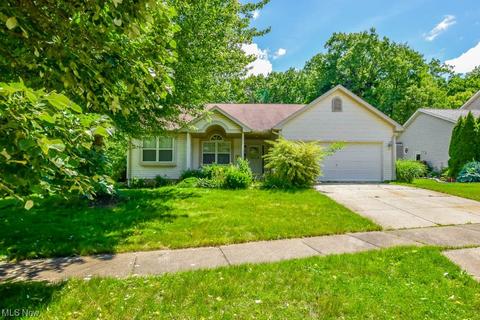 1373 Blake Pl, Akron, OH 44307 photo 1