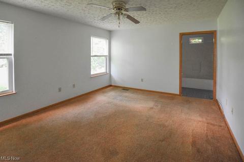 1373 Blake Pl, Akron, OH 44307 photo 9