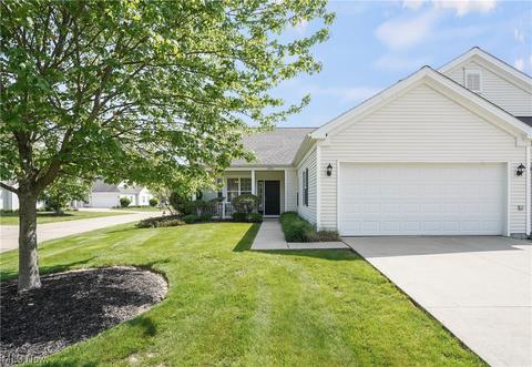 3472 Heron Ct, Aurora, OH 44202 photo 1