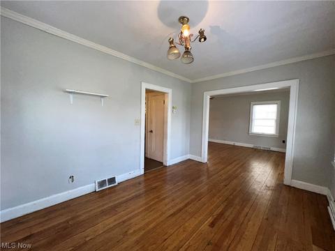 304 E 194th St, Euclid, OH 44119 photo 6