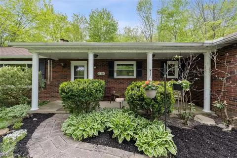 17815 Burrows Rd, Thompson, OH 44086 photo 12