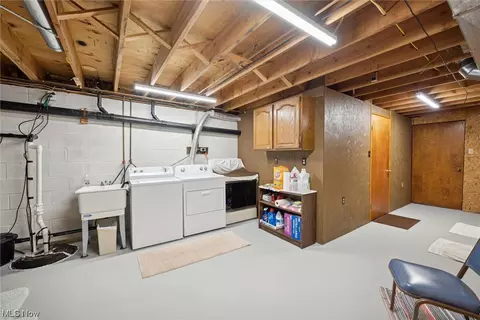 17815 Burrows Rd, Thompson, OH 44086 photo 35