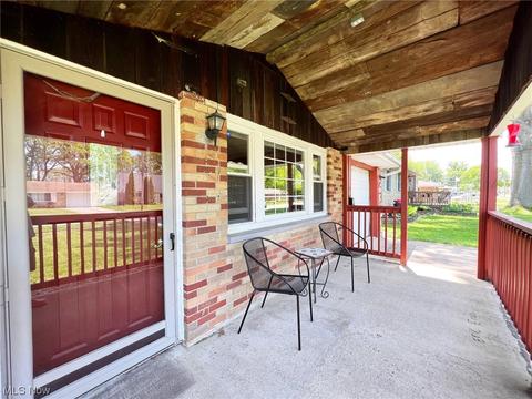 543 Augdon Dr, Elyria, OH 44035 photo 5