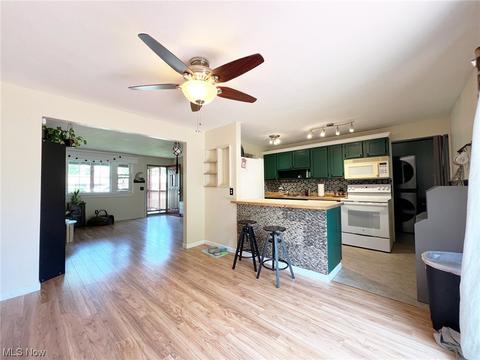 543 Augdon Dr, Elyria, OH 44035 photo 9