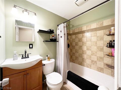 543 Augdon Dr, Elyria, OH 44035 photo 12