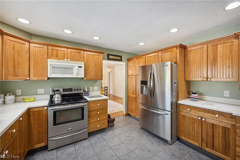 1685 N Crabtree Cir, Ashtabula, OH 44004 photo 11