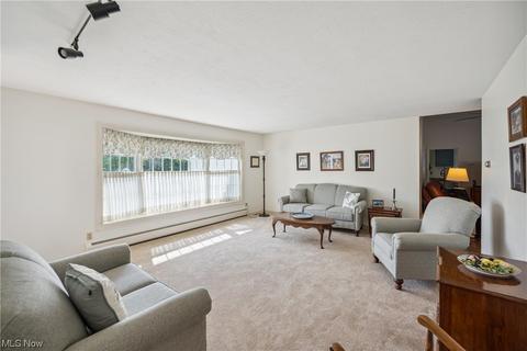 1685 N Crabtree Cir, Ashtabula, OH 44004 photo 4