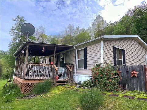 34440 Mcfadden Rd, Freeport, OH 43973 photo 1