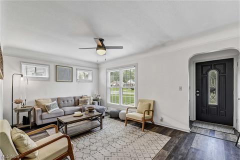 1735 Maple St, Wickliffe, OH 44092 photo 5