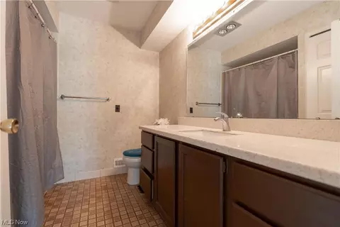 34875 Ada Dr, Solon, OH 44139 photo 21