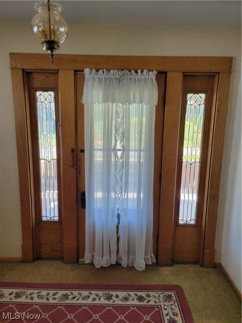 76 Frank St, Struthers, OH 44471 photo 6