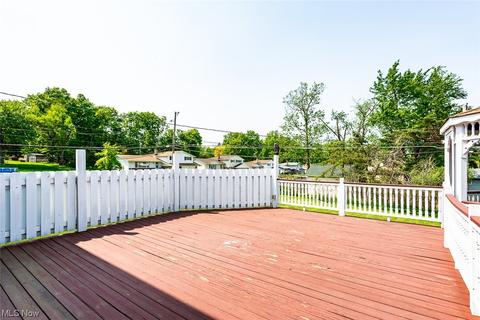 2138 David Ave, Parma, OH 44134 photo 24
