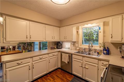 6677 Groton St NW, Canton, OH 44708 photo 15