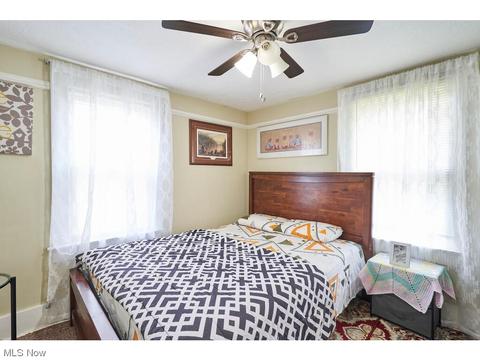 1066 Chalker St, Akron, OH 44310 photo 15