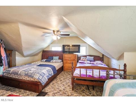 1066 Chalker St, Akron, OH 44310 photo 22
