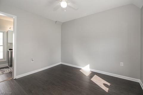 3907 Elyria Ave, Lorain, OH 44055 photo 22
