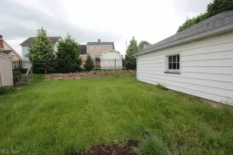 220 Wilson St, Struthers, OH 44471 photo 30