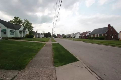 220 Wilson St, Struthers, OH 44471 photo 34
