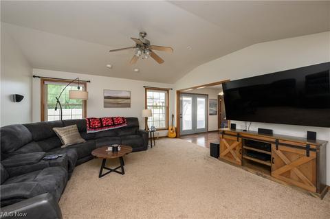619 Parkdale Dr, Dover, OH 44622 photo 12