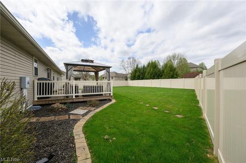 619 Parkdale Dr, Dover, OH 44622 photo 3