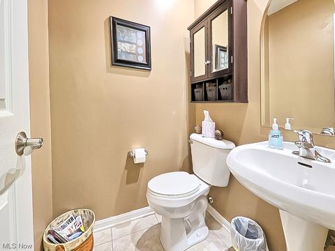 124 Fallingwater Dr, Elyria, OH 44035 photo 16