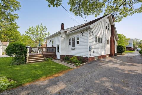 136 E 208th St, Euclid, OH 44123 photo 26