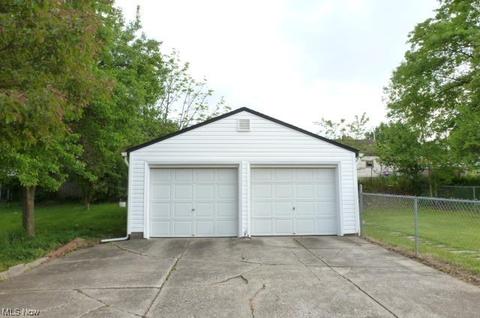 534 Como St, Struthers, OH 44471 photo 5
