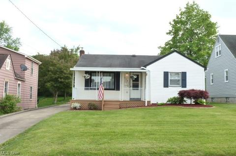 534 Como St, Struthers, OH 44471 photo 1