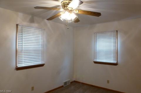 534 Como St, Struthers, OH 44471 photo 7
