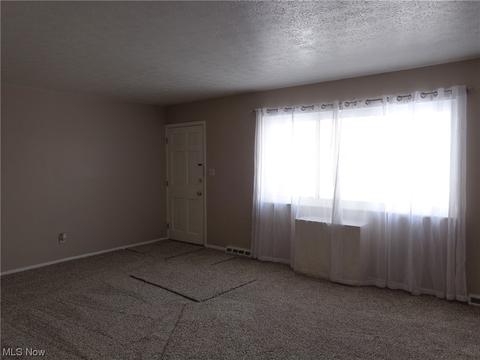 5651 Broadview Rd #E2, Parma, OH 44134 photo 3