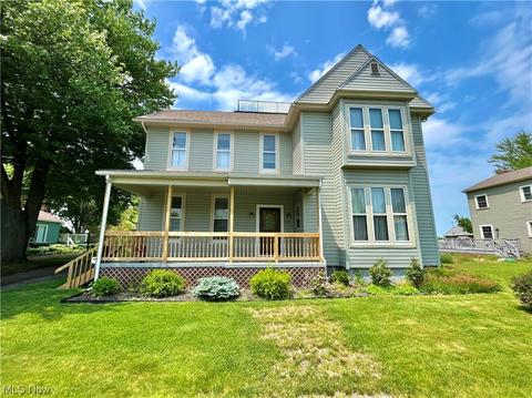 1115 Walnut Blvd, Ashtabula, OH 44004 photo 2