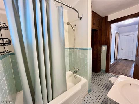 1115 Walnut Blvd, Ashtabula, OH 44004 photo 17