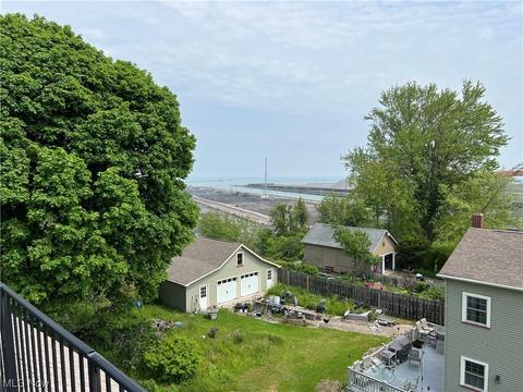 1115 Walnut Blvd, Ashtabula, OH 44004 photo 3