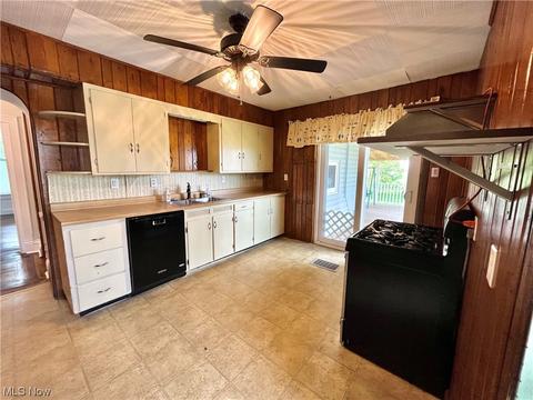 1115 Walnut Blvd, Ashtabula, OH 44004 photo 14